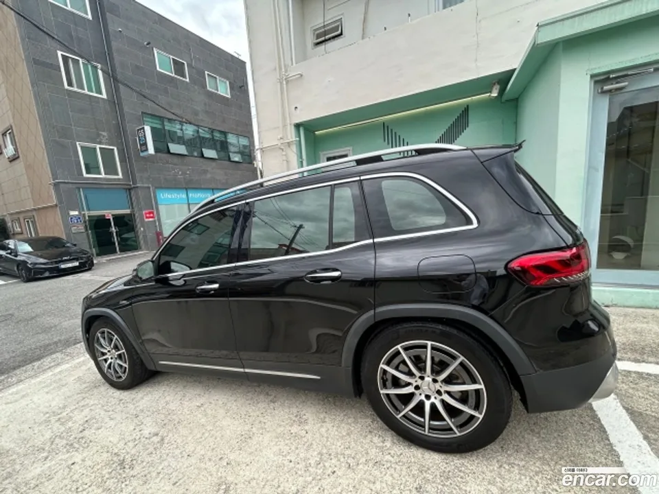 Mercedes-Benz GLB-Class AMG GLB35 4MATIC 2022 — thumbnail 3