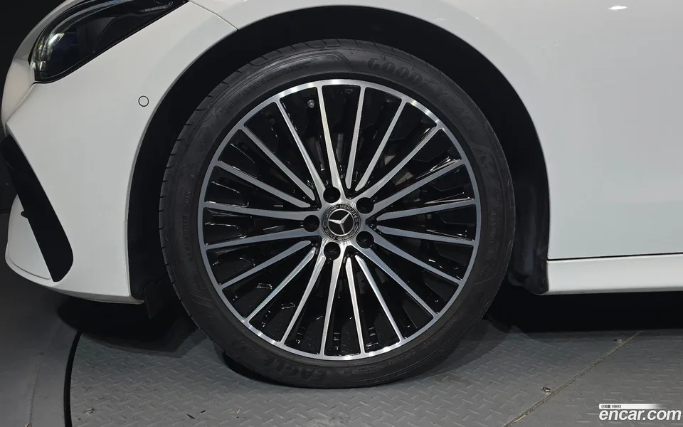 Mercedes-Benz CLE-Class CLE200 2024 — миниатюра 2
