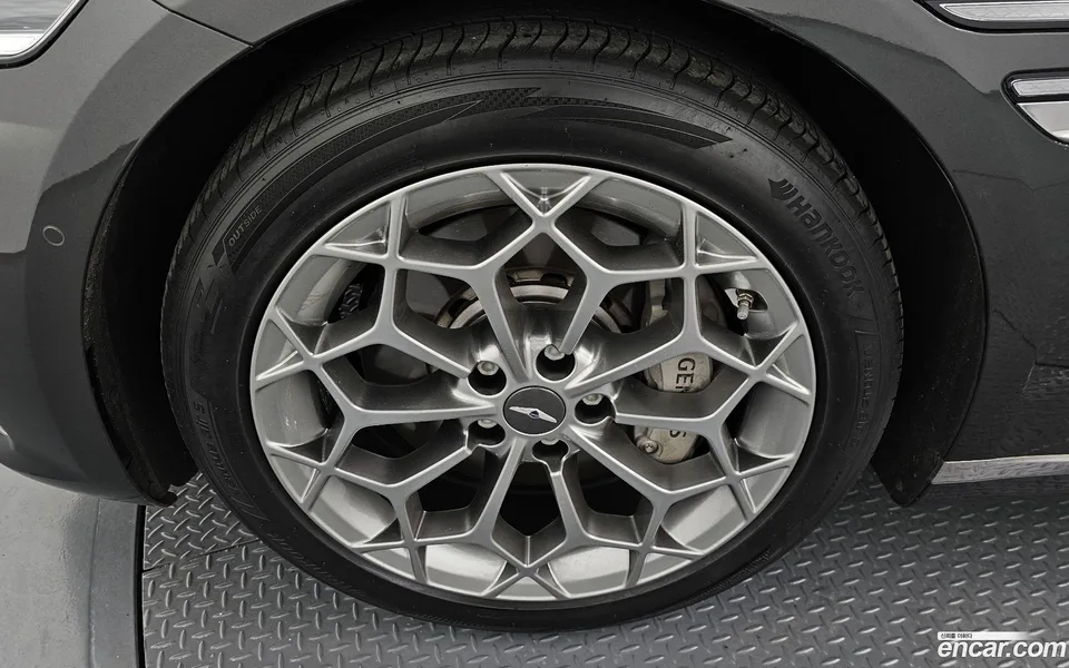 Genesis G80 2.5 2WD 2022 — миниатюра 5