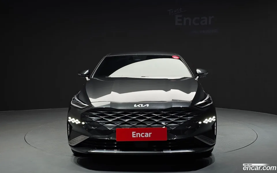 Kia K8 Hybrid 2024 — thumbnail 3