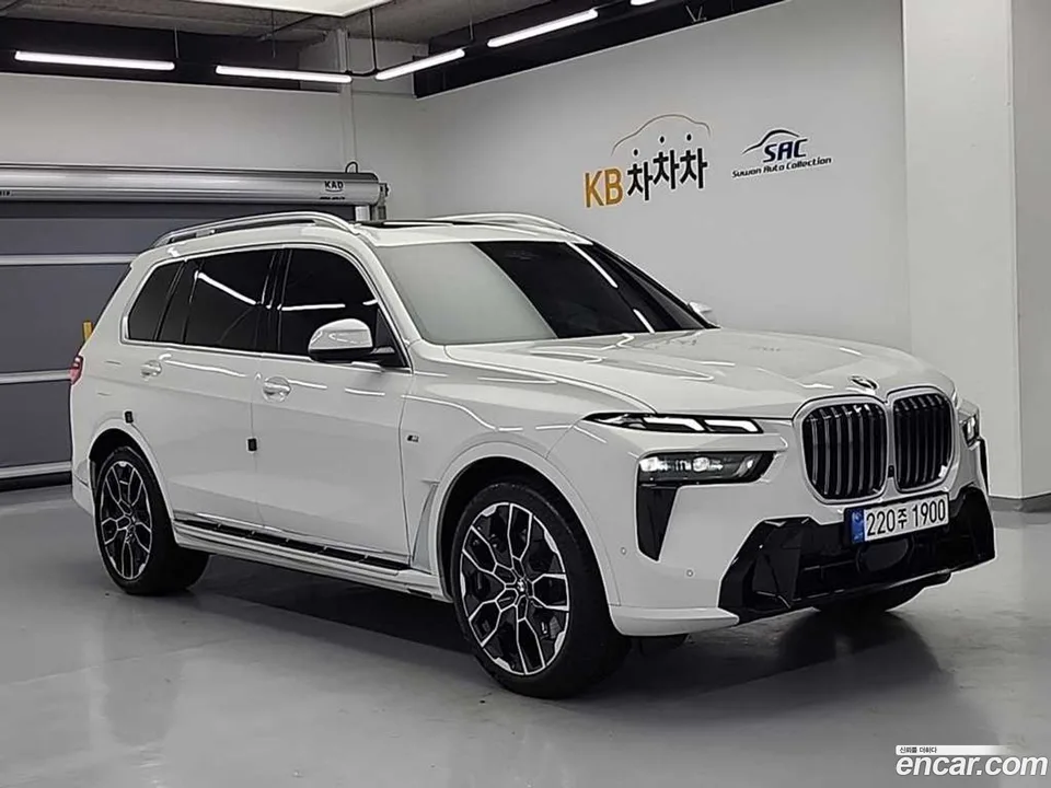 BMW X7 xDrive 40i M 7 2024 — thumbnail 4