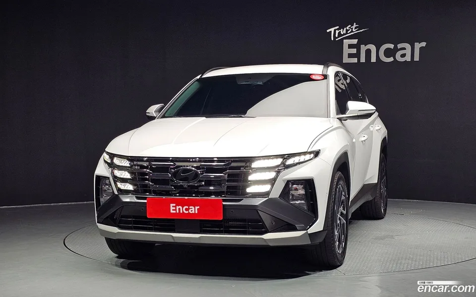 Hyundai Tucson Hybrid NX4 HEV 1.6 2WD 2024 — миниатюра 3