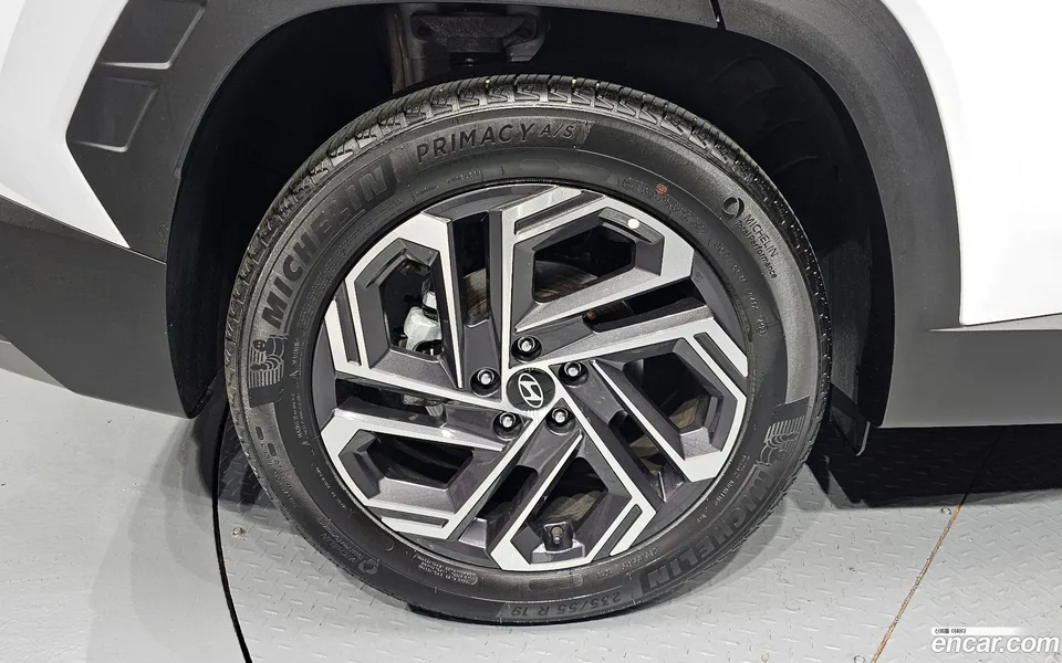 Hyundai Tucson Hybrid NX4 HEV 1.6 2WD 2024 — миниатюра 5
