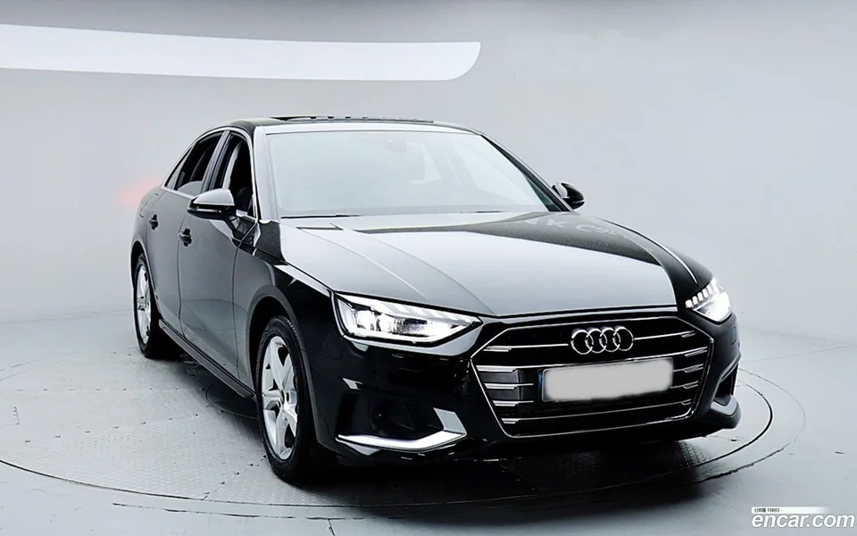 Audi A4 40 TFSI 2022 — thumbnail 3
