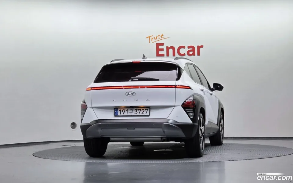 Hyundai Kona 2.0 2WD 2023 — thumbnail 4