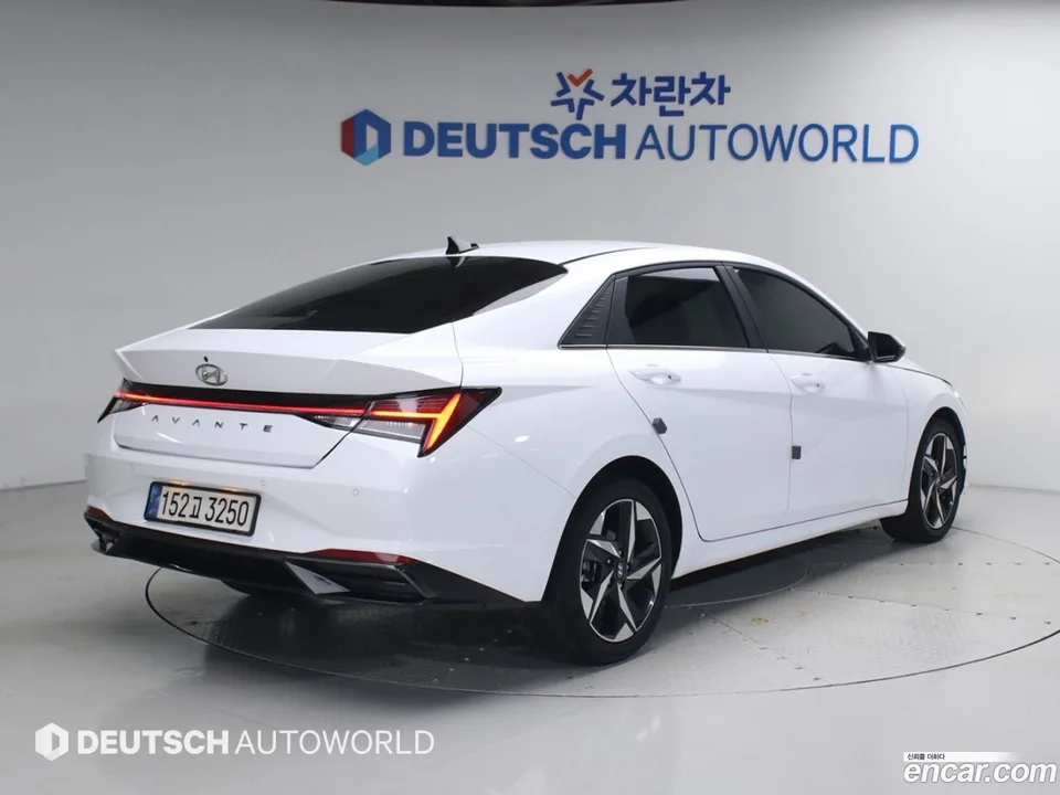 Hyundai Avante 1.6 2023 — thumbnail 3