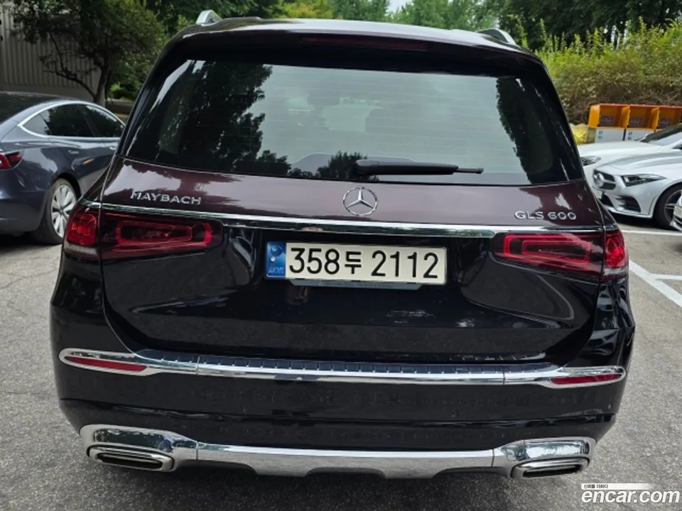 Mercedes-Benz GLS-Class GLS600 4MATIC 2023 — thumbnail 4