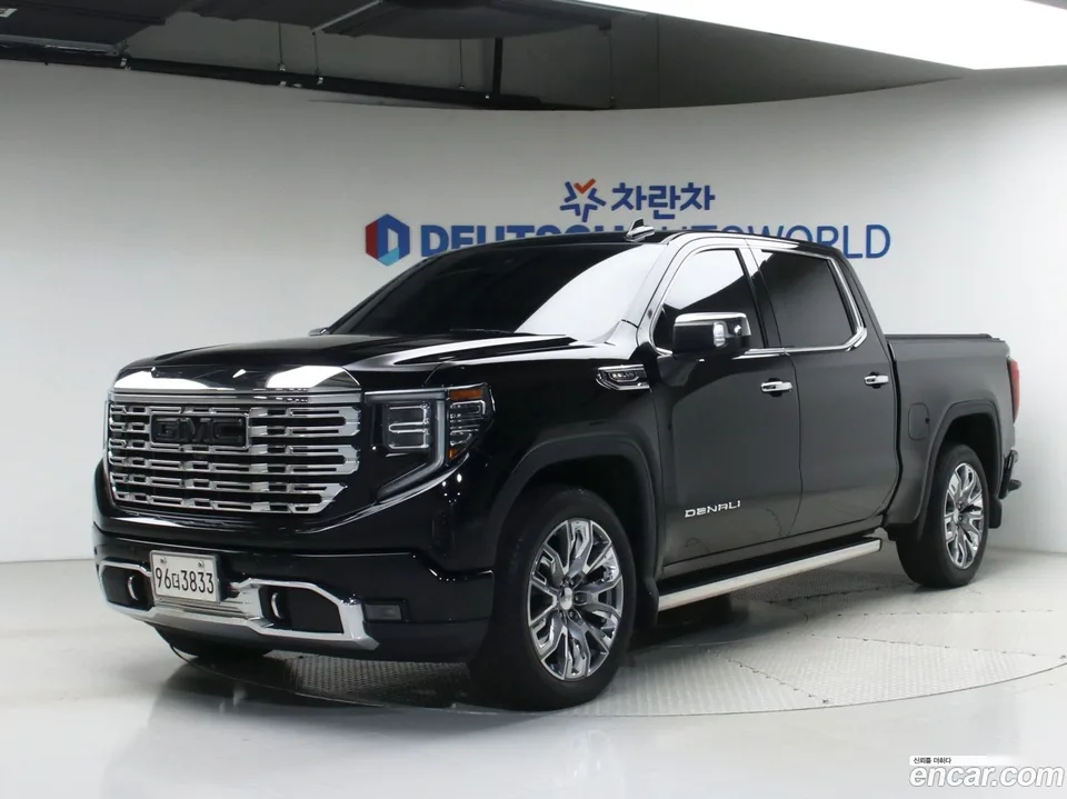 GMC Sierra -X 2023 — photo 1, buy with delivery to Moscow