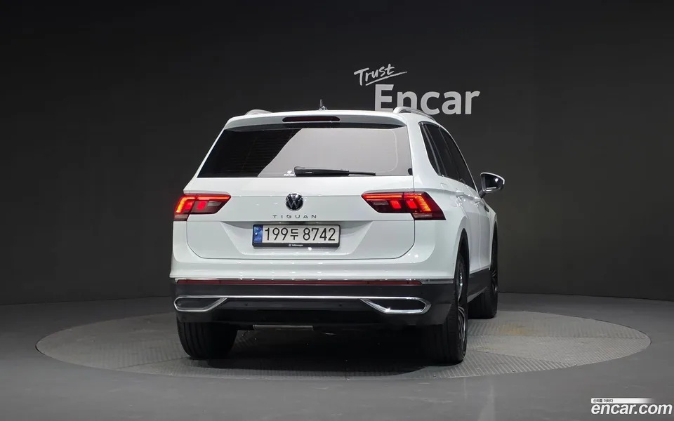 Volkswagen Tiguan 2.0 TDI 2022 — thumbnail 4