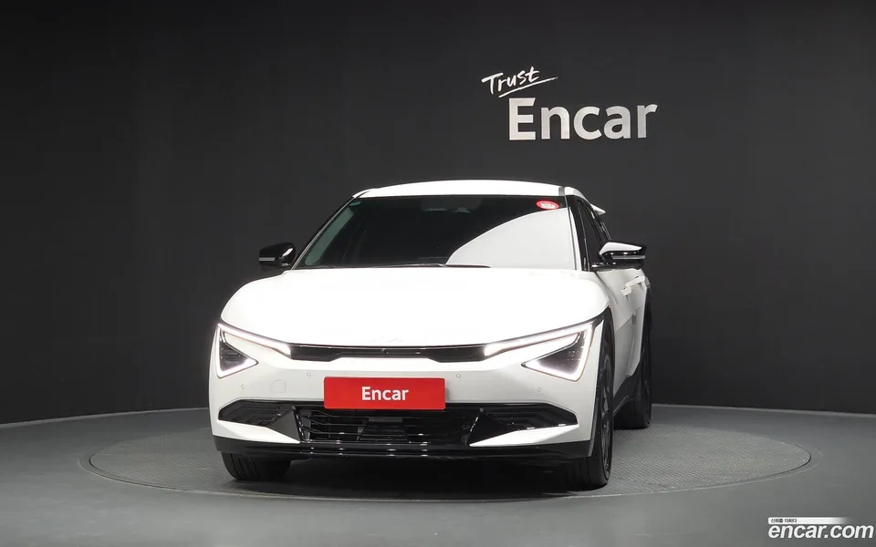 Kia EV6 2WD 2025 — thumbnail 3