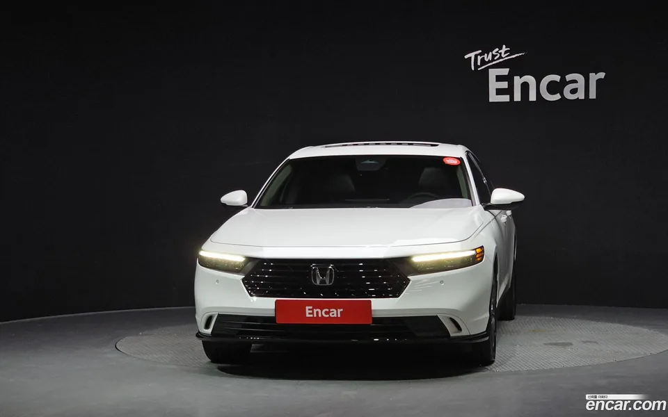 Honda Accord 1.5 2024 — thumbnail 3