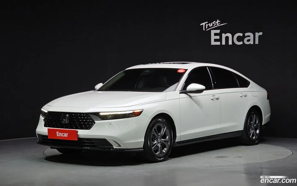 Honda Accord 1.5 2024 — photo 1, buy with delivery to Moscow