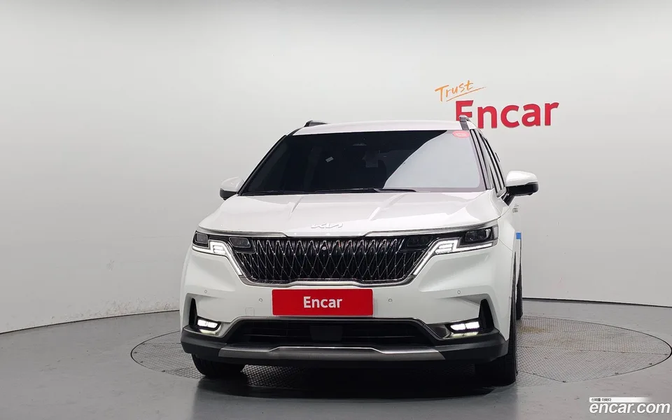 Kia Carnival 7 2023 — миниатюра 3