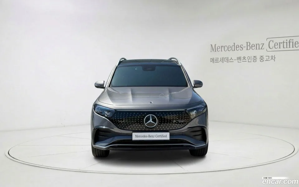 Mercedes-Benz EQB EQB300 4MATIC AMG 2025 — thumbnail 3