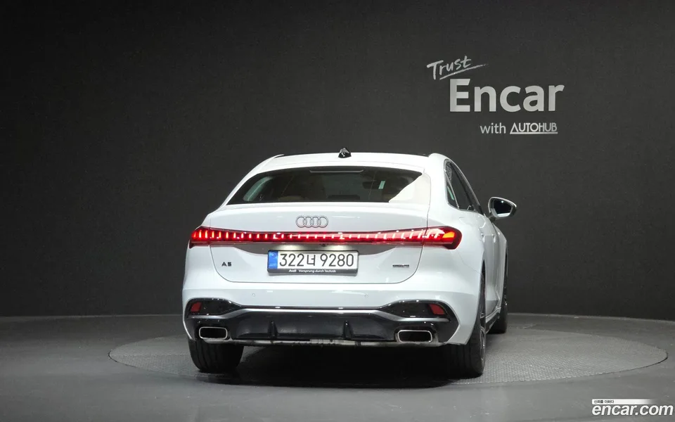 Audi A5 40 TFSI S Line 2025 — thumbnail 4
