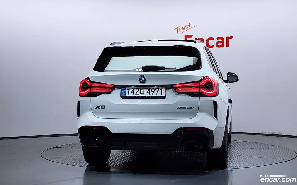 BMW X3 xDrive 20i M 2023 — thumbnail 4