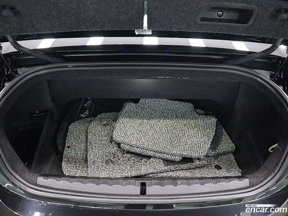 BMW 4 Series 420i M 2024 — thumbnail 2