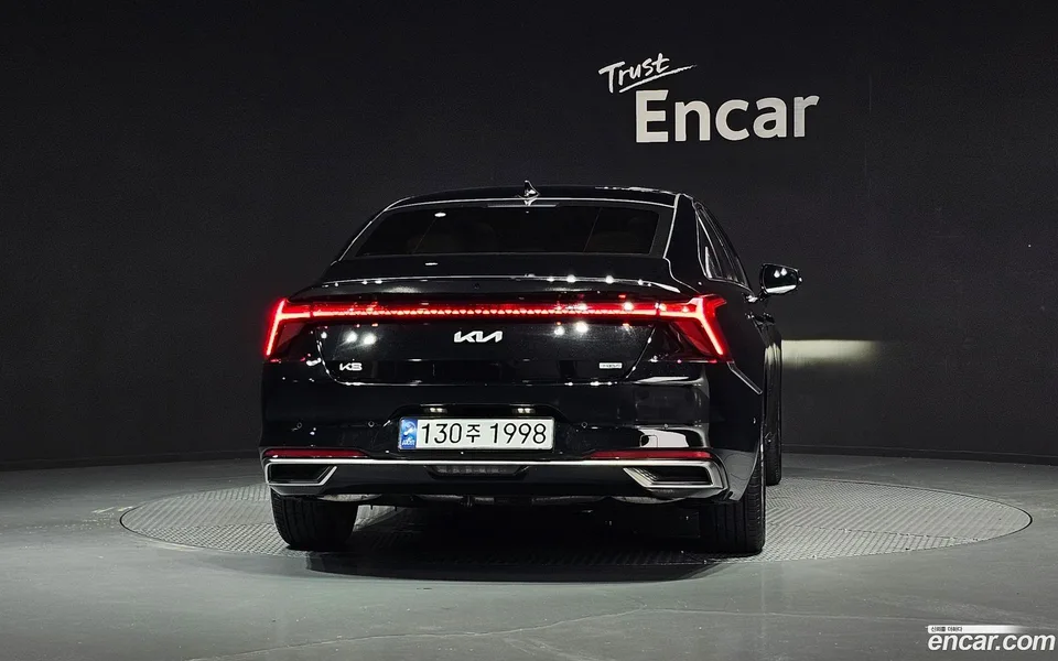 Kia K8 Hybrid 2023 — thumbnail 4