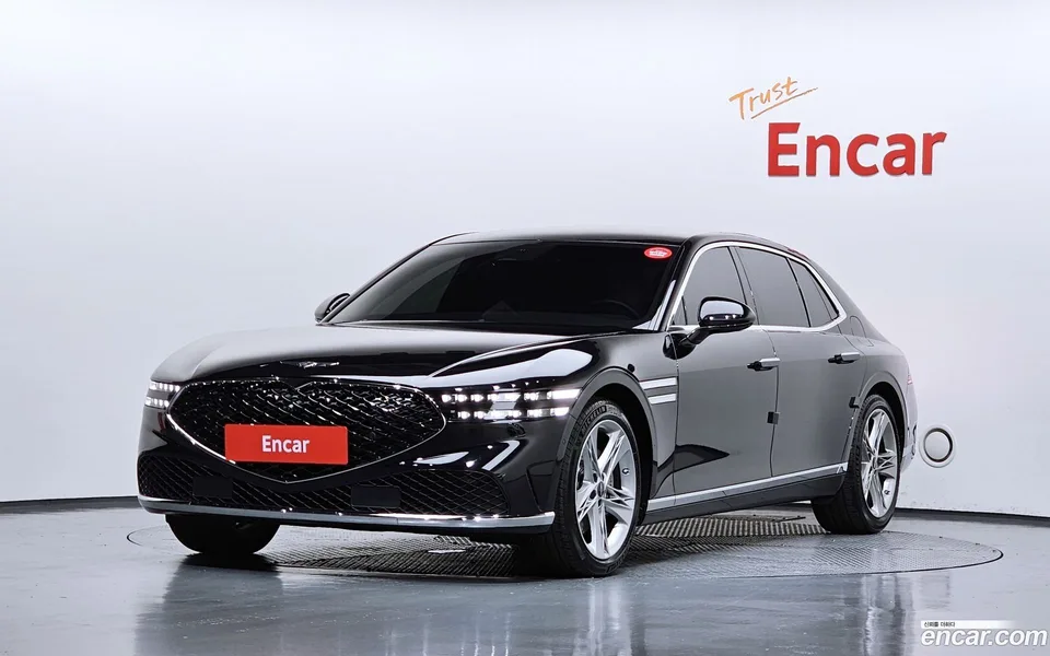 Genesis G90 3.5 2WD 2022 — photo 1, buy with delivery to Moscow