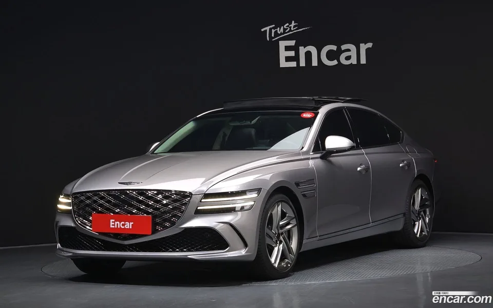 Genesis G80 2.5 AWD 2025 — photo 1, buy with delivery to Moscow
