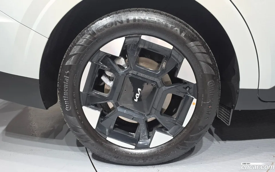 Kia Carnival HEV 7 2024 — thumbnail 2