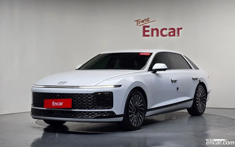 Hyundai Grandeur Hybrid 2024 — photo 1, buy with delivery to Moscow