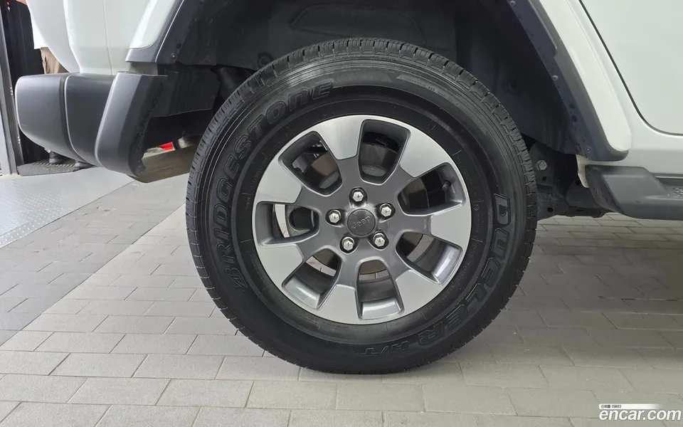 Jeep Wrangler 2.0 4 2023 — thumbnail 5