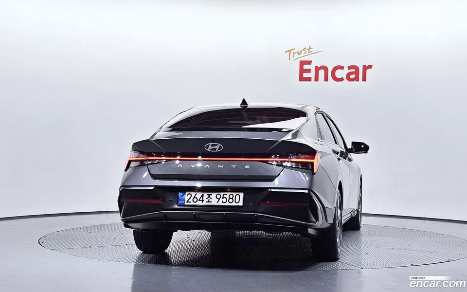 Hyundai Avante CN7 1.6 2024 — thumbnail 4