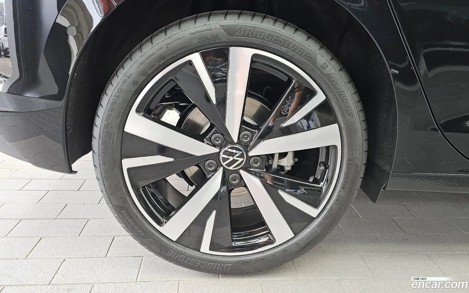 Volkswagen Golf 2.0 TDI 2026 — миниатюра 2