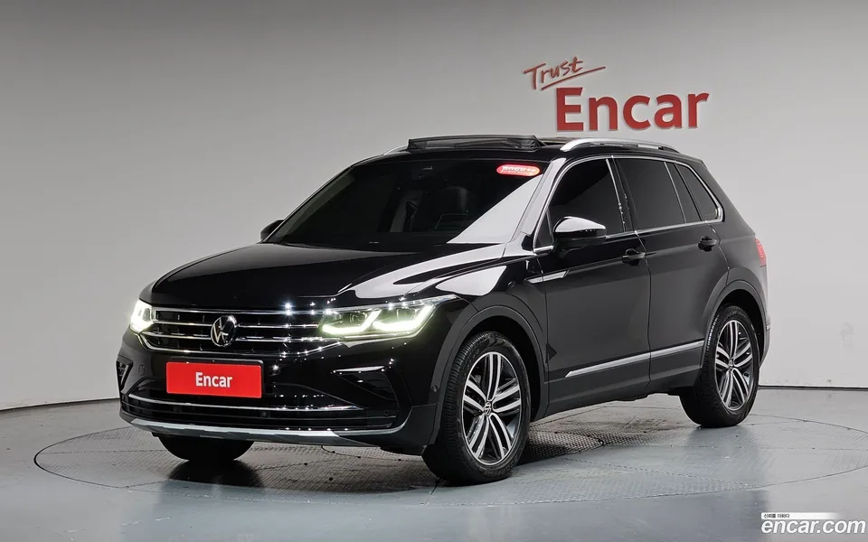 Volkswagen Tiguan 2.0 TDI 2023 — фото 1, купить с доставкой в Москву