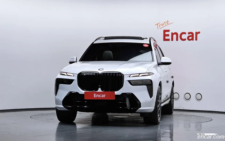 BMW X7 xDrive 40d M 7 2025 — миниатюра 3