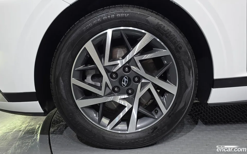 Hyundai Grandeur 3.5 LPG 2WD 2023 — thumbnail 2