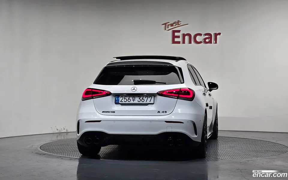Mercedes-Benz A-Class AMG A45 4MATIC+ 2023 — миниатюра 4