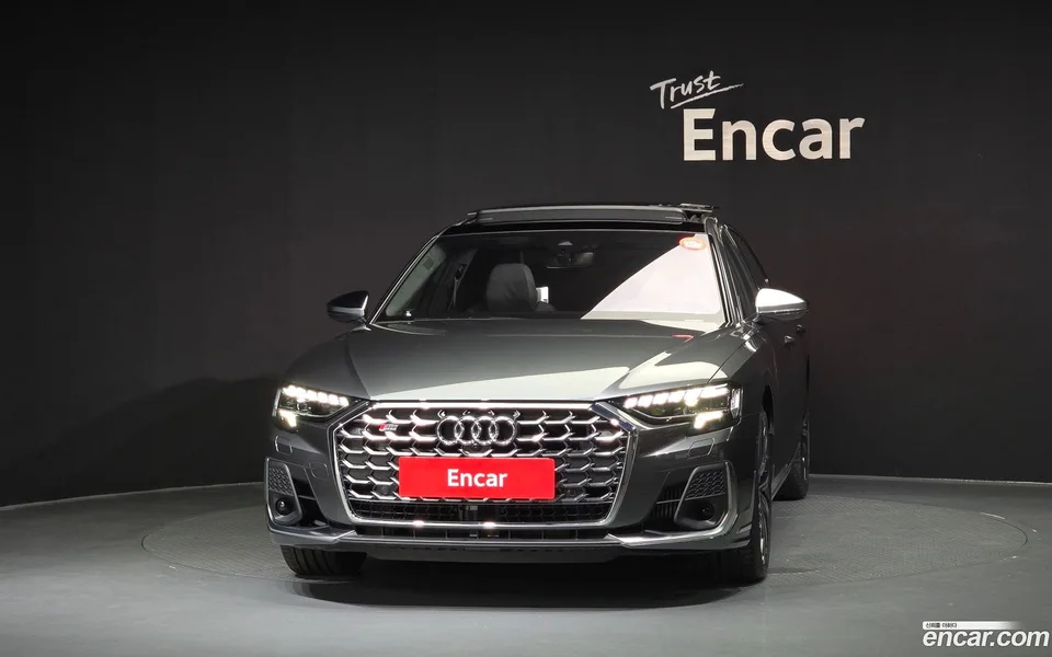 Audi S8 4.0 TFSI LWB 2025 — thumbnail 3