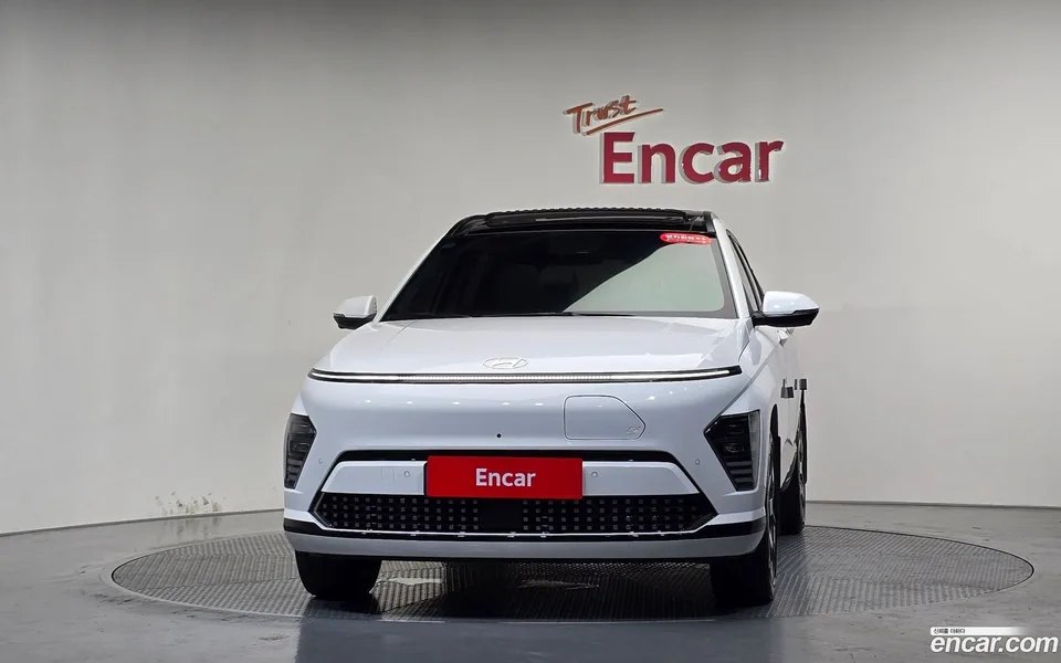 Hyundai Kona Electric 2023 — thumbnail 3