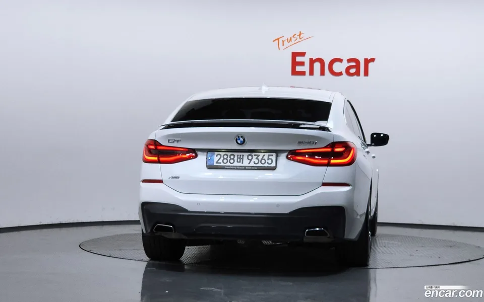BMW 6 Series GT 630i xDrive M 2023 — thumbnail 4