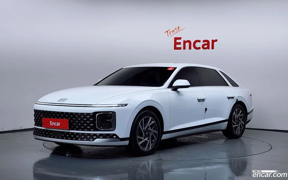 Hyundai Grandeur Hybrid 2025 — photo 1, buy with delivery to Moscow