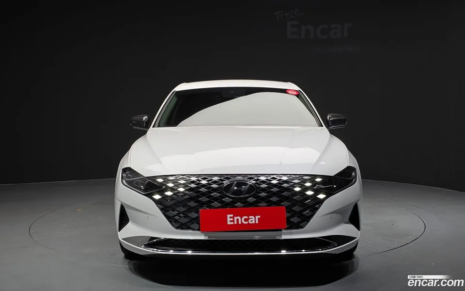 Hyundai Grandeur IG 3.3 2022 — thumbnail 3