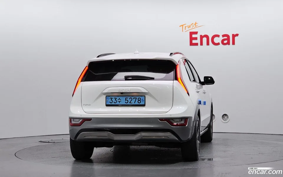 Kia Niro EV 2024 — thumbnail 4
