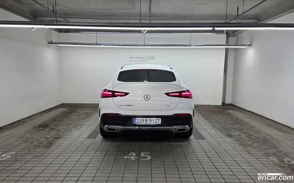 Mercedes-Benz GLE-Class GLE450d 4MATIC 2023 — thumbnail 4