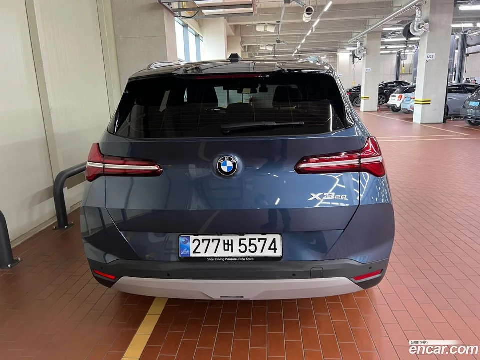 BMW X3 xDrive 20 2025 — thumbnail 4