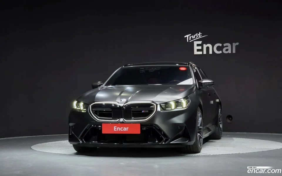 BMW M5 M5 2025 — thumbnail 3