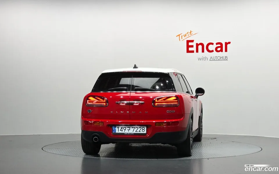 MINI Cooper Clubman 2023 — thumbnail 4
