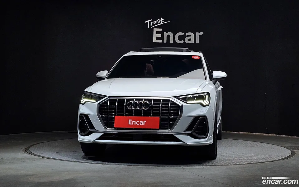 Audi Q3 35 TDI 2023 — thumbnail 3