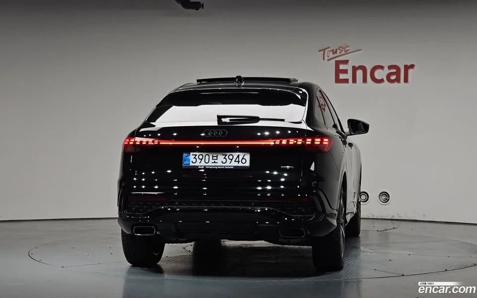 Audi Q5 (80A) 40 TFSI S Line 2025 — thumbnail 4