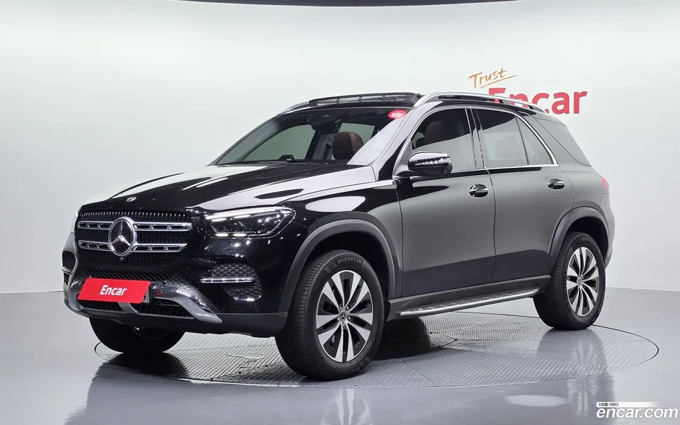 Mercedes-Benz GLE-Class GLE350 4MATIC 2025 — фото 1, купить с доставкой в Москву