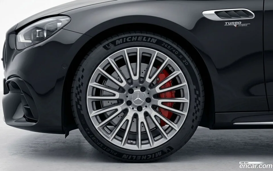 Mercedes-Benz E-Class AMG E53e 4MATIC+ 2025 — thumbnail 5