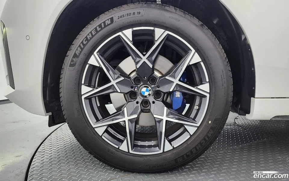 BMW X3 xDrive 20 M 2025 — thumbnail 2