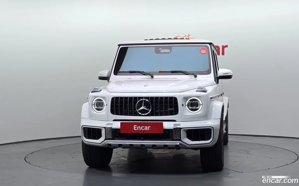 Mercedes-Benz G-Class AMG G63 2025 — thumbnail 3