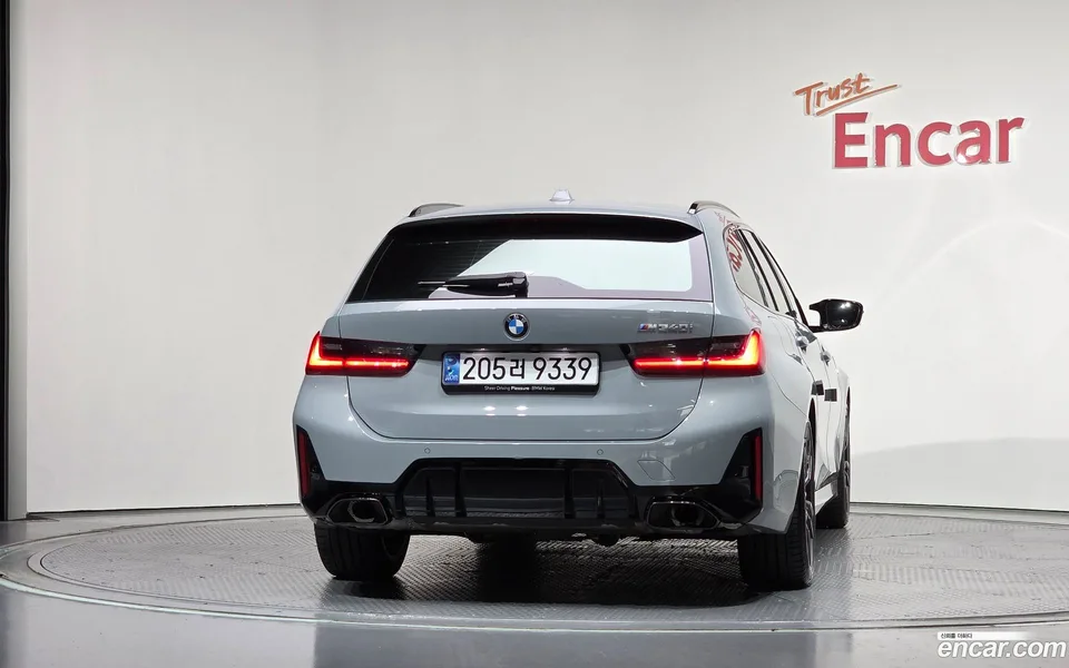 BMW 3 Series M340i xDrive 2024 — thumbnail 4